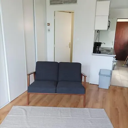 Studio Tout Confort Au Bord Du Lac D'estey Apartment